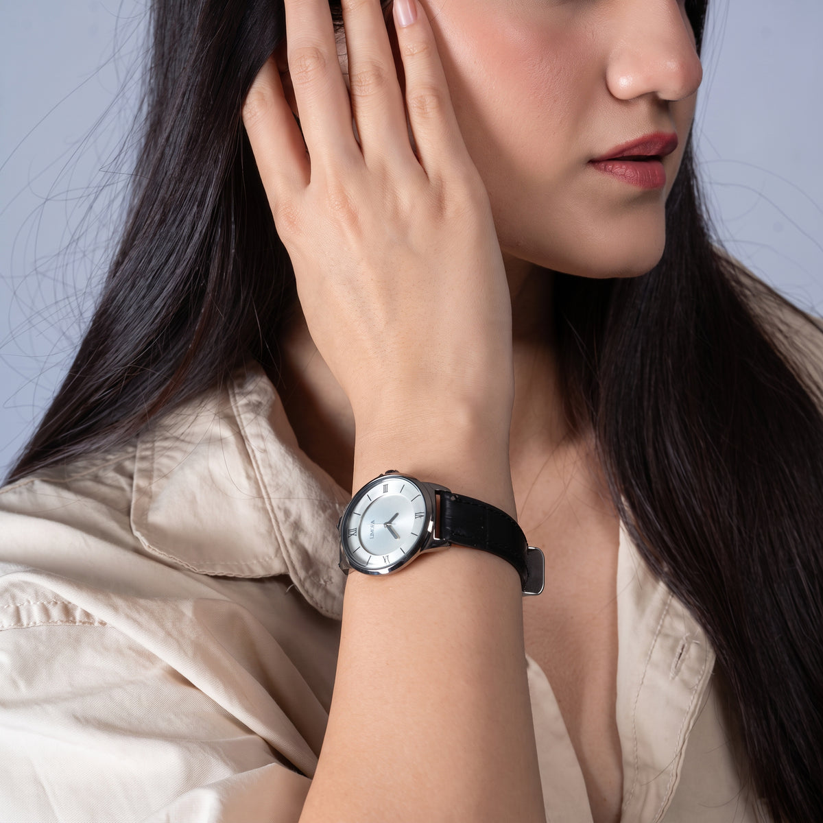 Limora Noir Classic Black Leather Roman Dial Watch